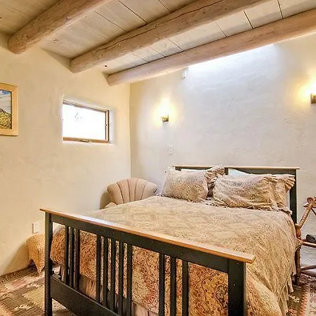 Canyon Road Cassidy Compound Three-bedroom Holiday * Santa Fe
